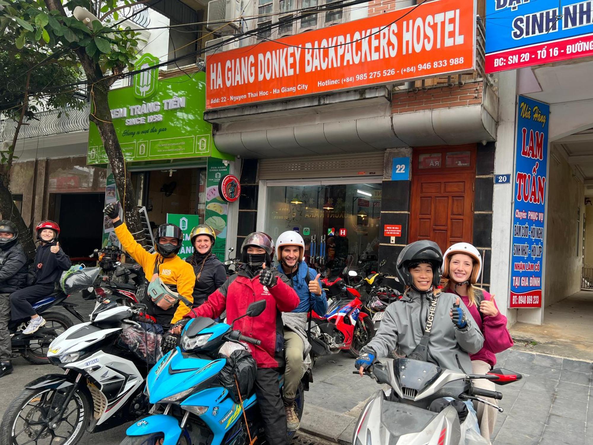 Ha Giang Donkey Hostel Luaran gambar