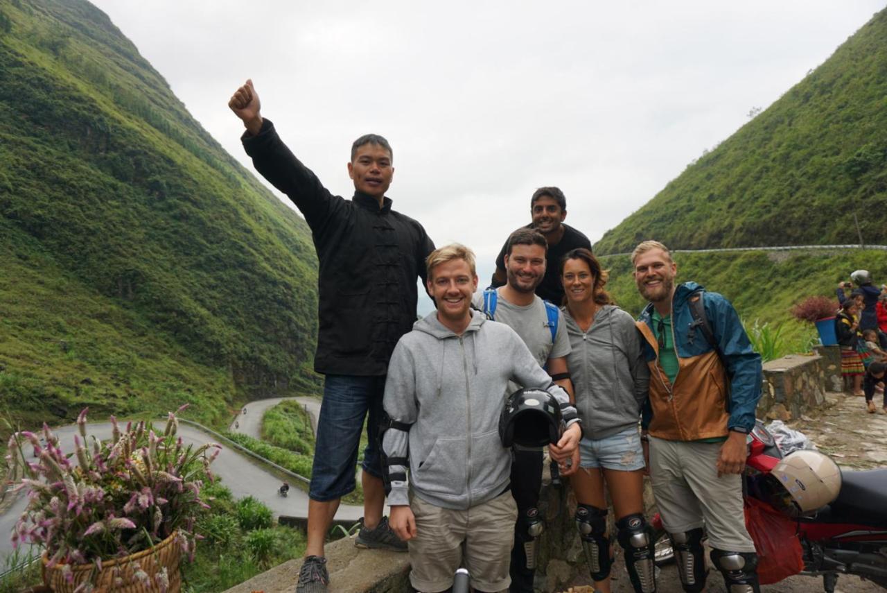 Ha Giang Donkey Hostel Luaran gambar