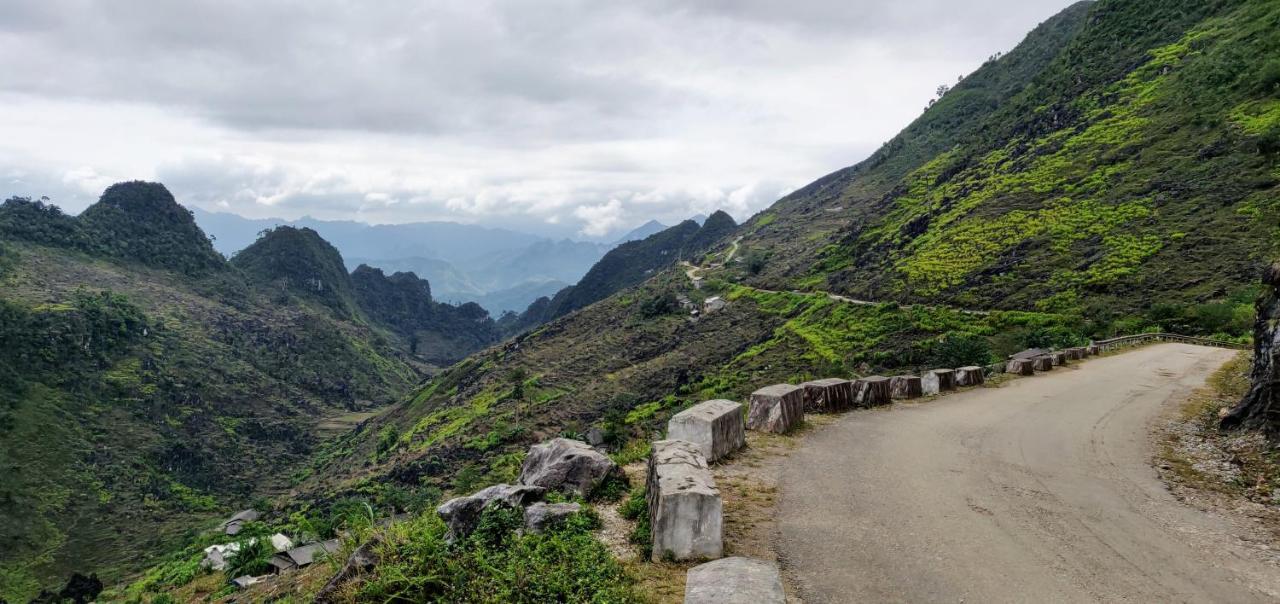 Ha Giang Donkey Hostel Luaran gambar